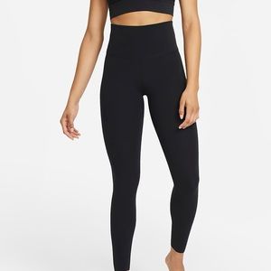 Nike Yoga Luxe leggings